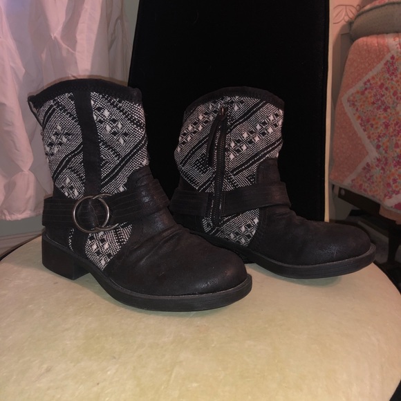 EUC Roxy boots - Picture 5 of 7